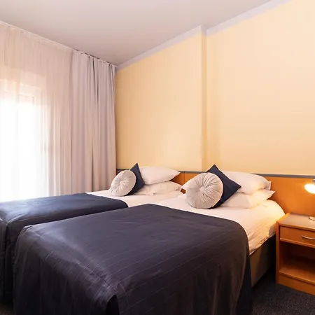 Gasthof Guest Accomodation Tamaris 3*